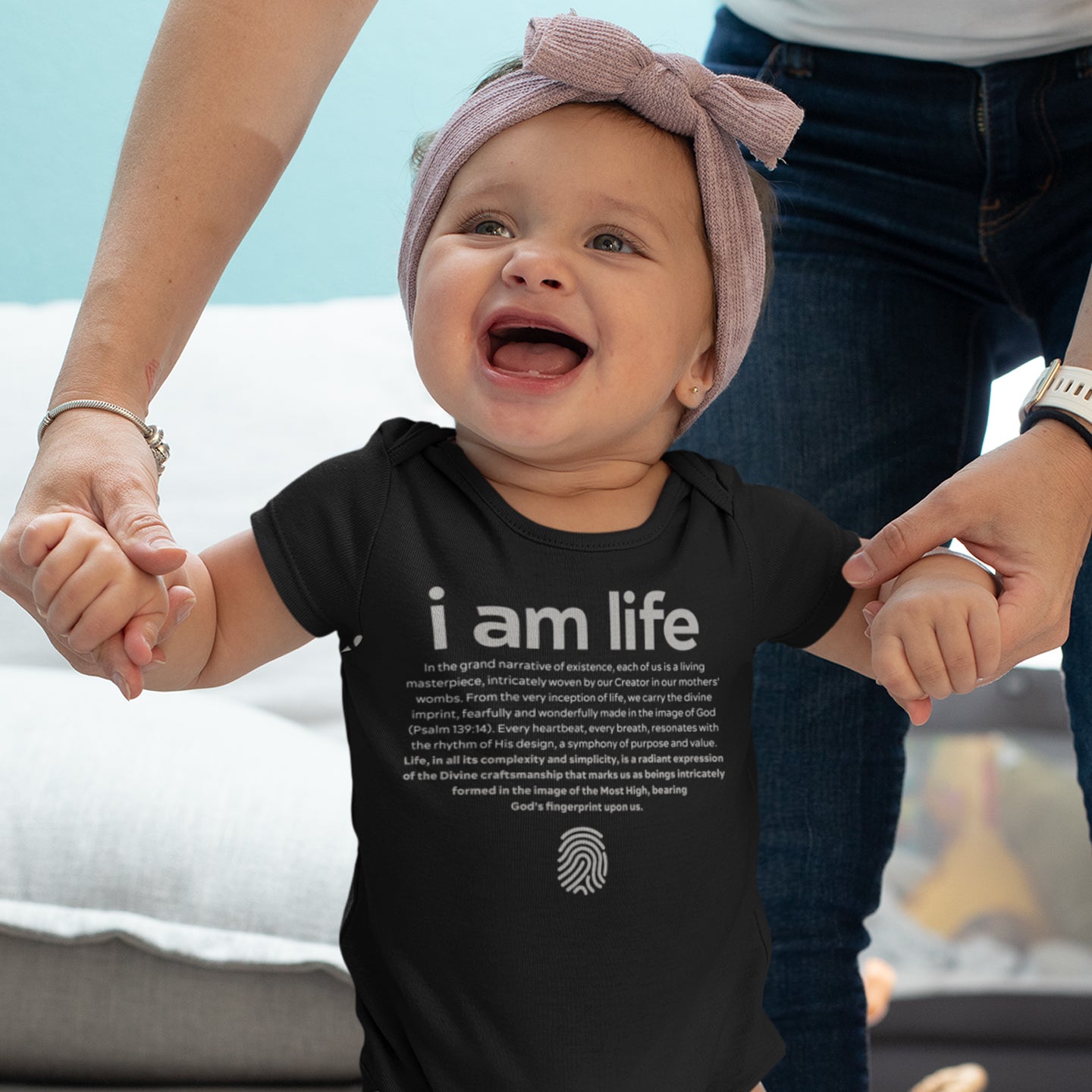 Baby "i am life" Onesie: Detailed